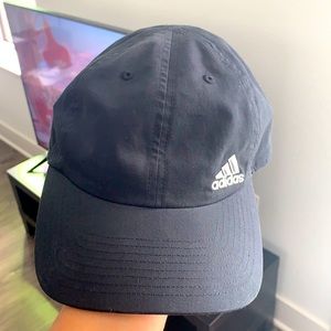 Adidas climate hat- women’s